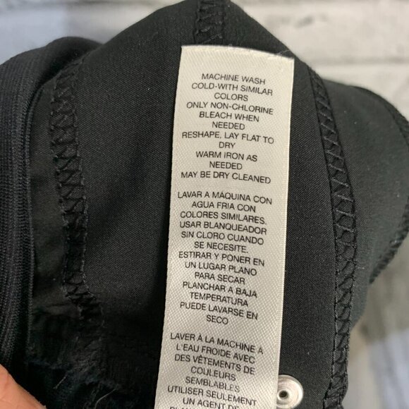 Chico's So Slimming Pant Black Ankle Pant - Picture 9 of 9